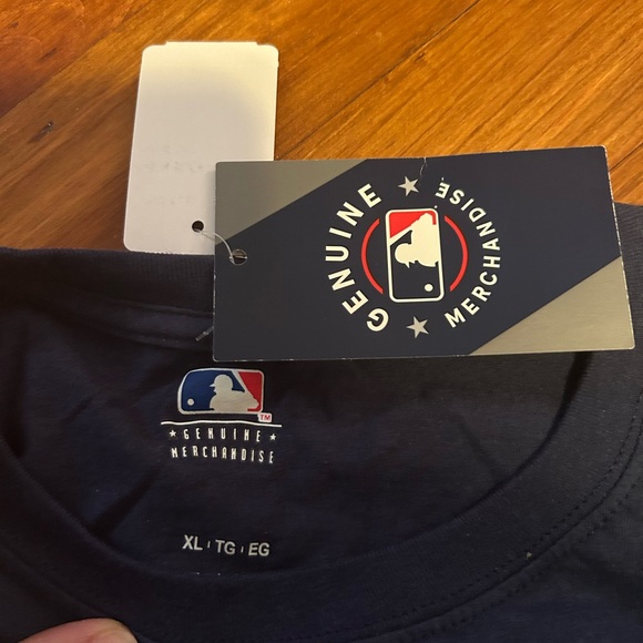 NWT Authentic NY Yankees Men’s T Shirt - Picture 3 of 5